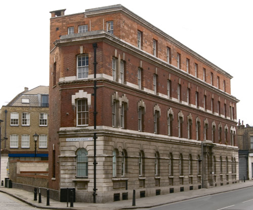 An image of Commercial Street Police Station.