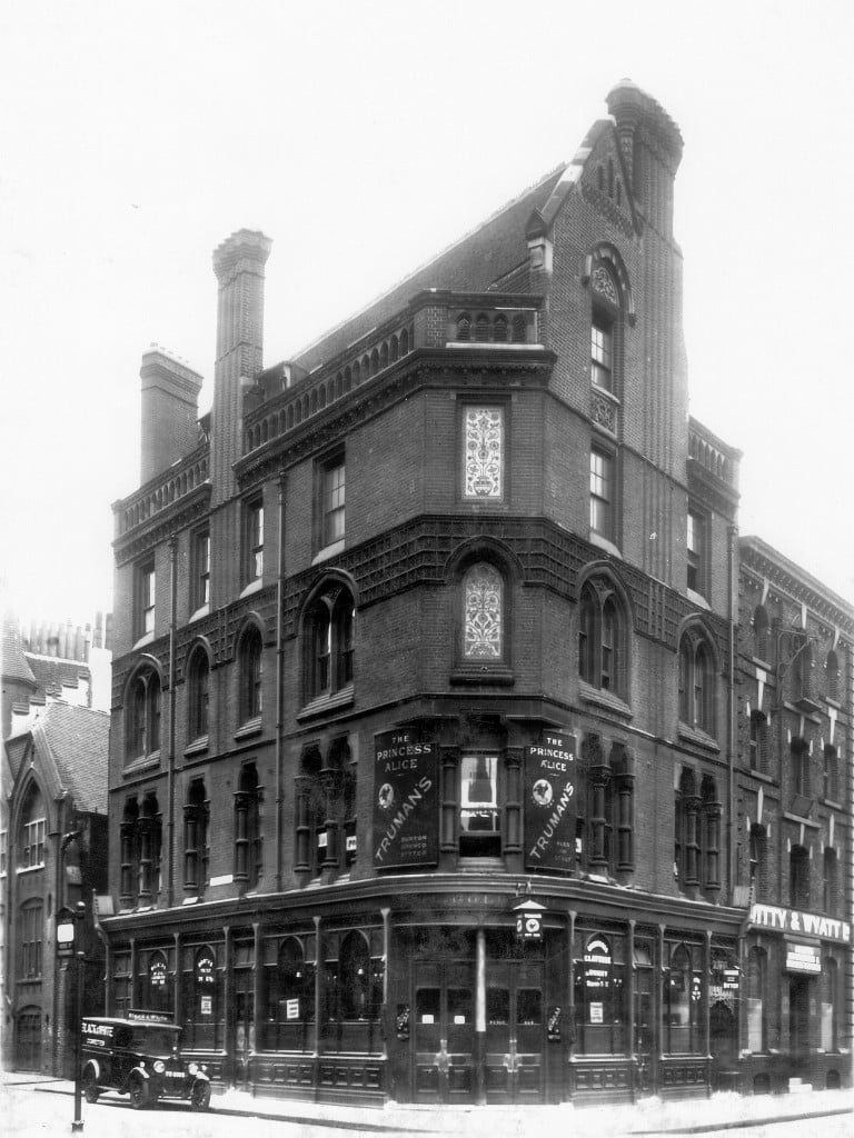 An image showing the Princess Alice pub.