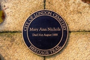 The blue plaque memeorial reading Mry Ann Nichols died 31st August 1888.