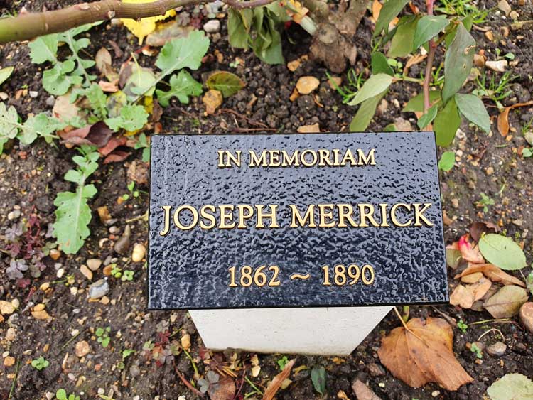 A photograph of the memorial to Joseph Merrick.